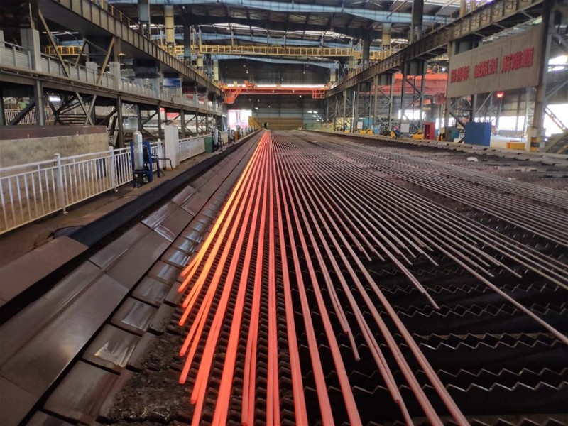 Industri Besi Iron Industry