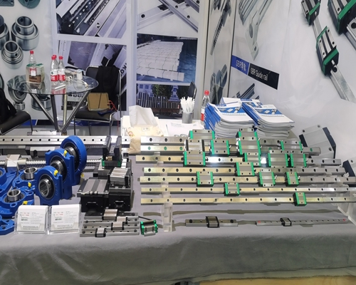 HGH35HA Bloco de guias lineares 1704505673761890.jpg