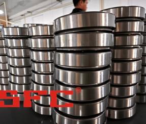 Measuring tapered roller bearing 30315 combination height