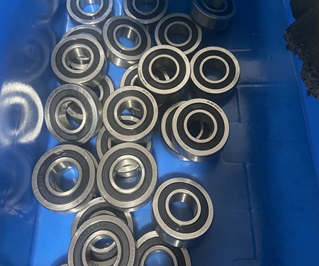 R12 Deep Groove Ball Bearing R12 Deep Groove Ball Bearing