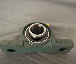 UCP207 Solid bottom housing