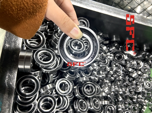 60072RS Single Row Deep Groove Ball Bearings 60072RS Single Row Deep Groove Ball Bearings