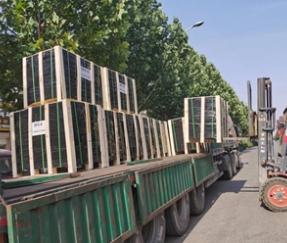 Delivery goods on time for our overseas customer