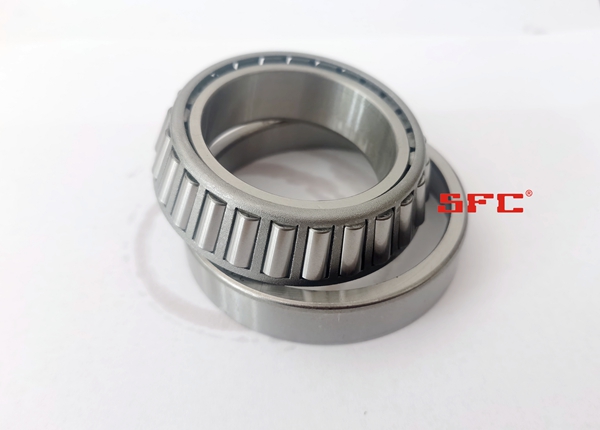 32006 แบริ่งลูกกลิ้งเรียว 32006 Taper Roller Bearing